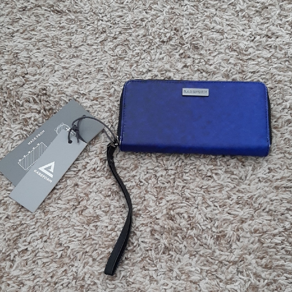 NWT RAREFORM Madison Blue Wallet with Wrist Strap